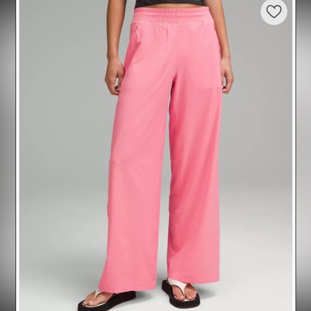 Lululemon Swiftly Wide Leg Pants size 6